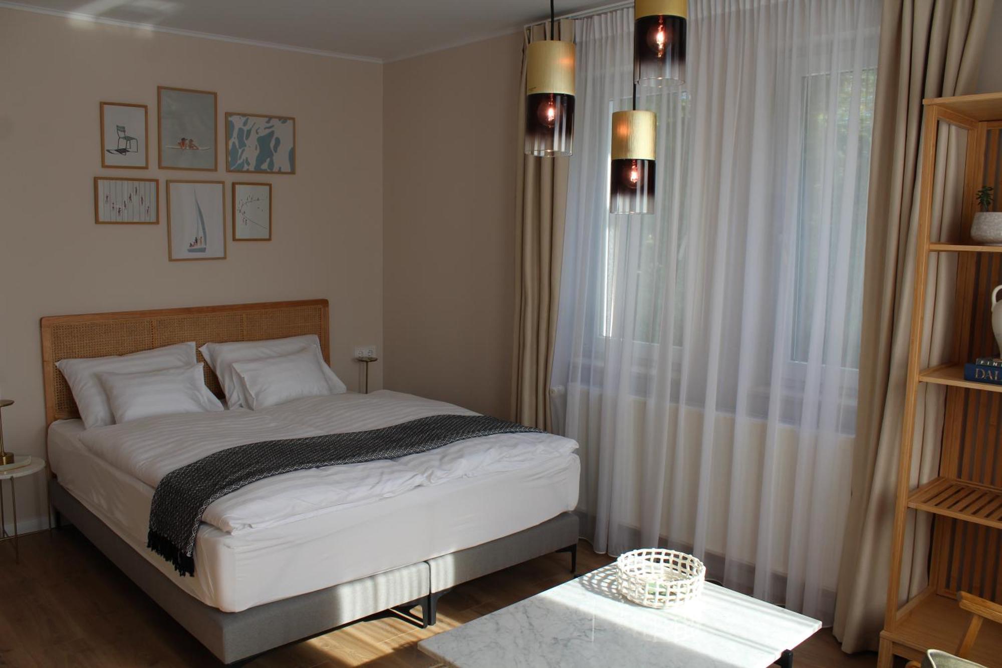 The Secret Garden - Keszthely Bed & Breakfast Exterior photo